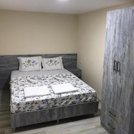 Bungasera Tatil Koeyue Ξενοδοχείο με διαμερίσματα *